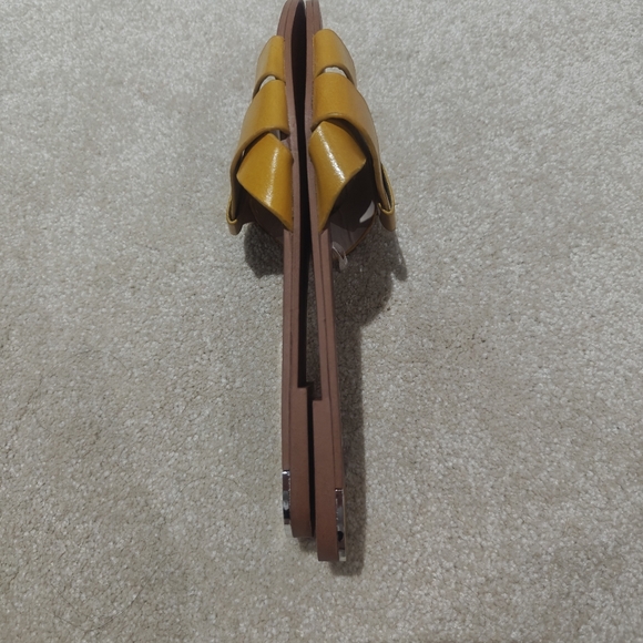 Zara Flat Sandals - Picture 5 of 11